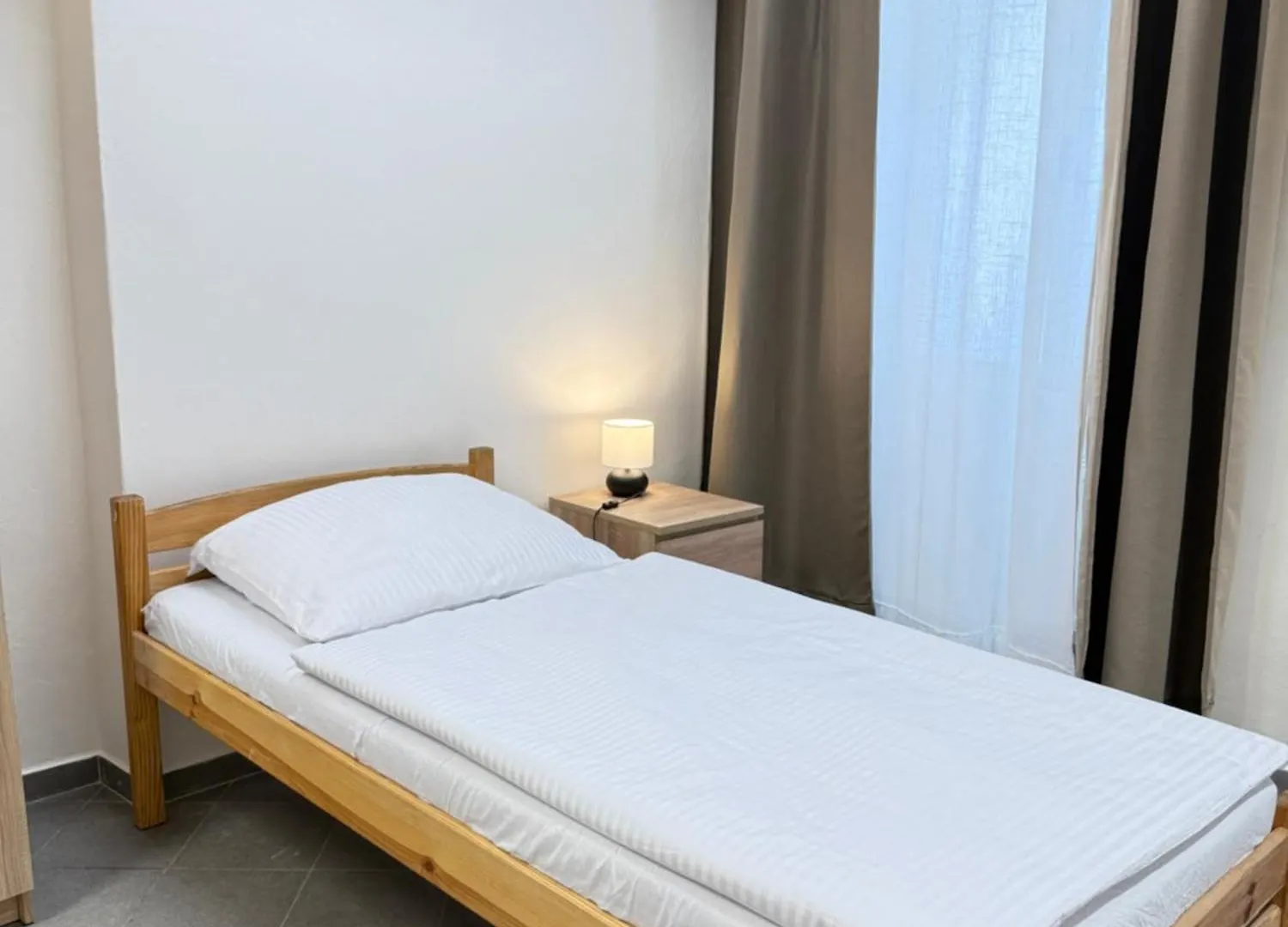 Sleep & Go Praha 5 Andel Hostel